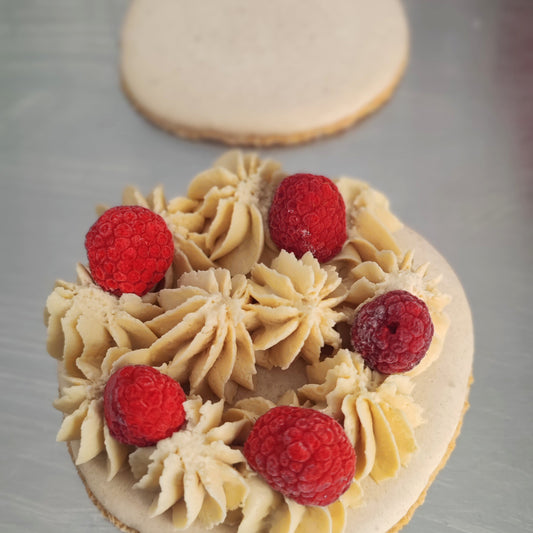 Le macaron TOUR effet "mille-feuille"